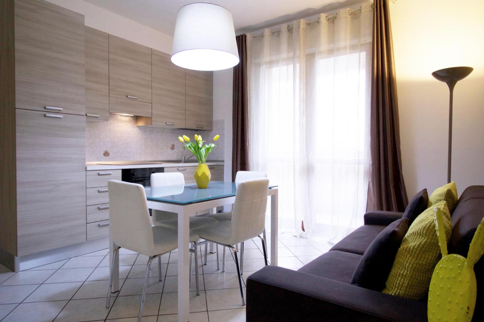 Hq Aparthotel Milano Inn - Smart Suites ชินิเซลโลบาลซาโม ภายนอก รูปภาพ